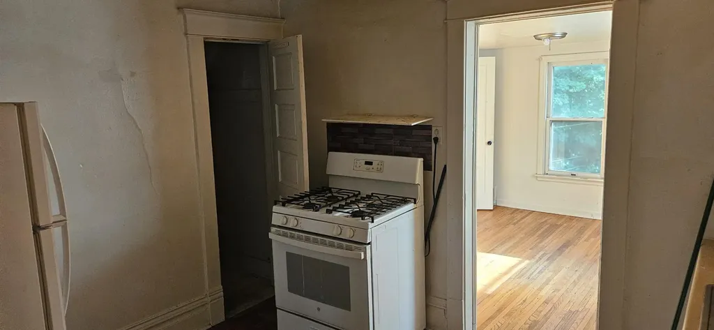1111 E Stockbridge Avenue Kalamazoo City MI 49001