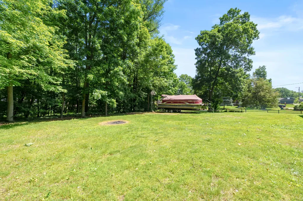 32851 Lake Drive Porter Township MI 49065