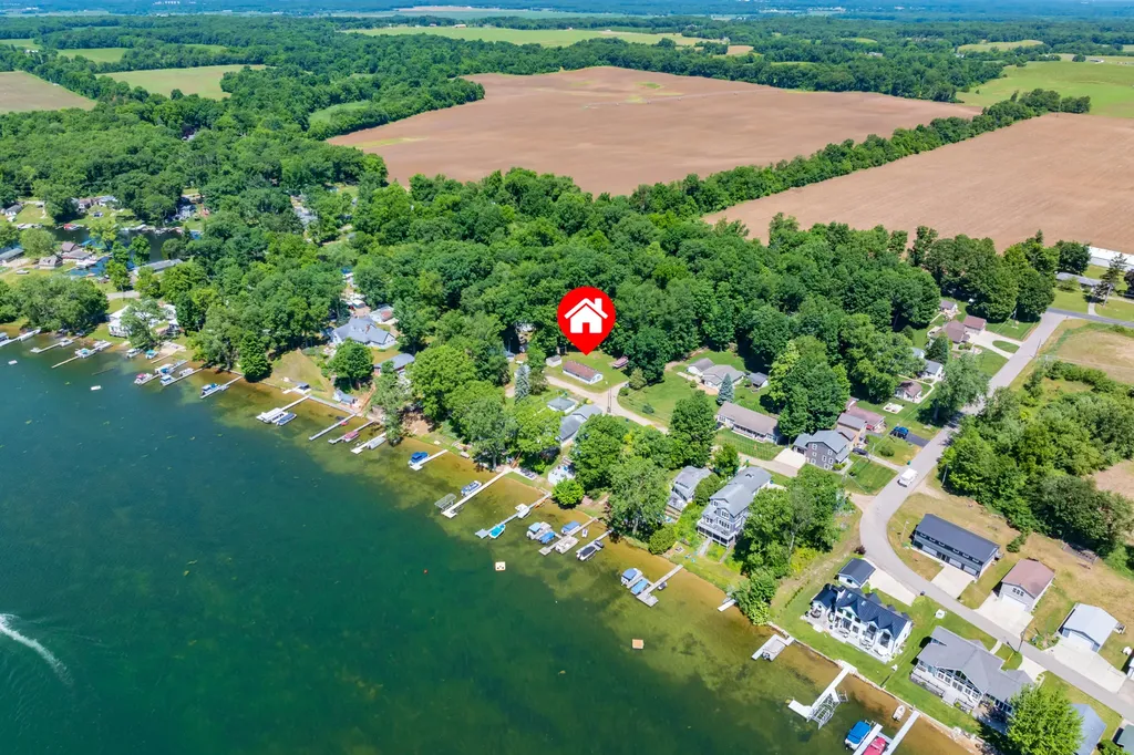 32851 Lake Drive Porter Township MI 49065
