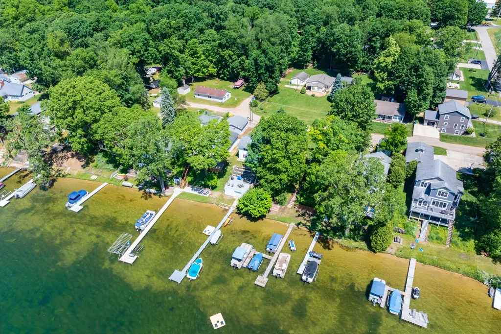 32851 Lake Drive Porter Township MI 49065
