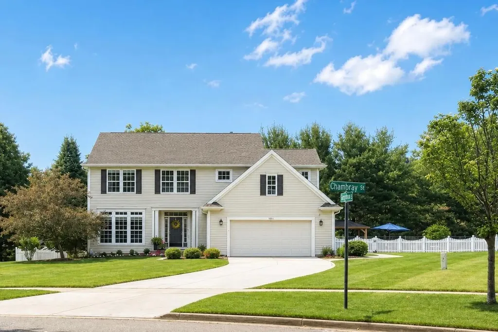9861 Chambray Street Portage City MI 49002