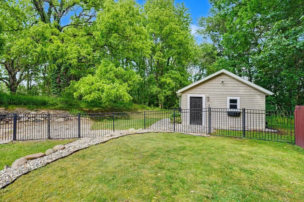 9979 W Main Street Oshtemo Charter Township MI 49009