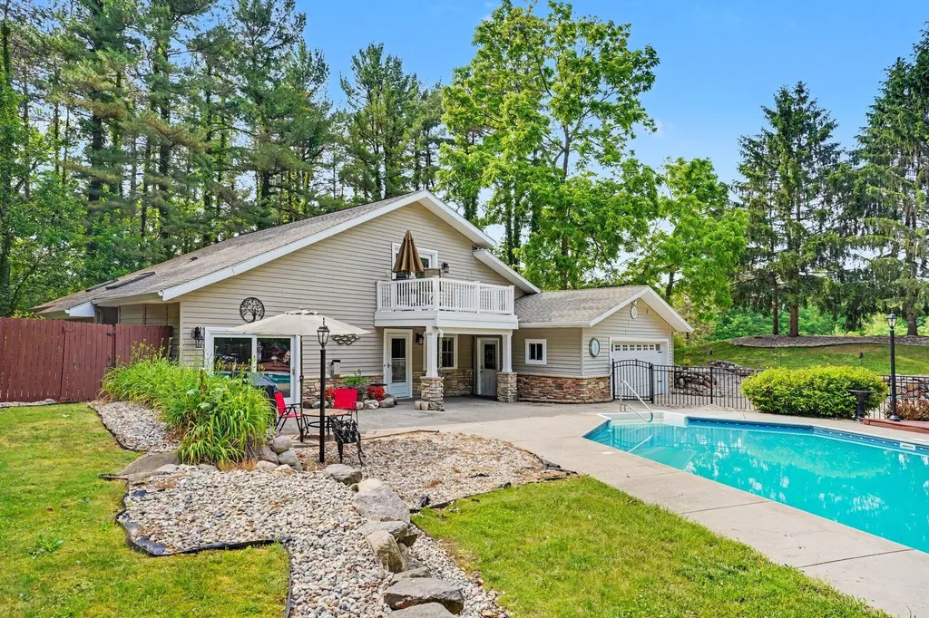 9979 W Main Street Oshtemo Charter Township MI 49009