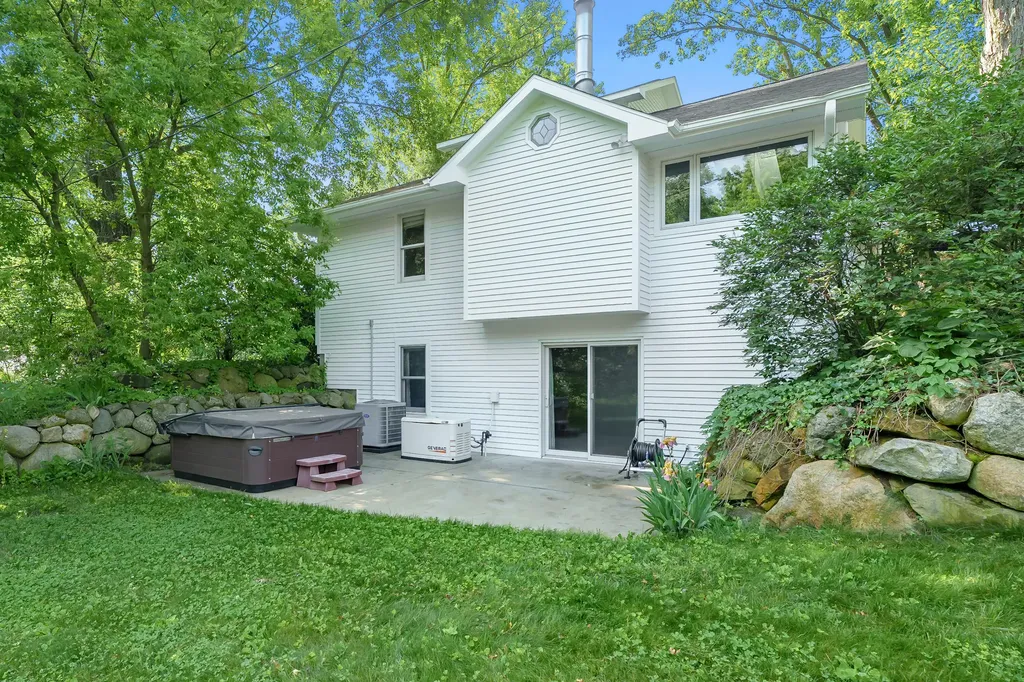 8650 S 2nd Street Texas Charter Township MI 49071