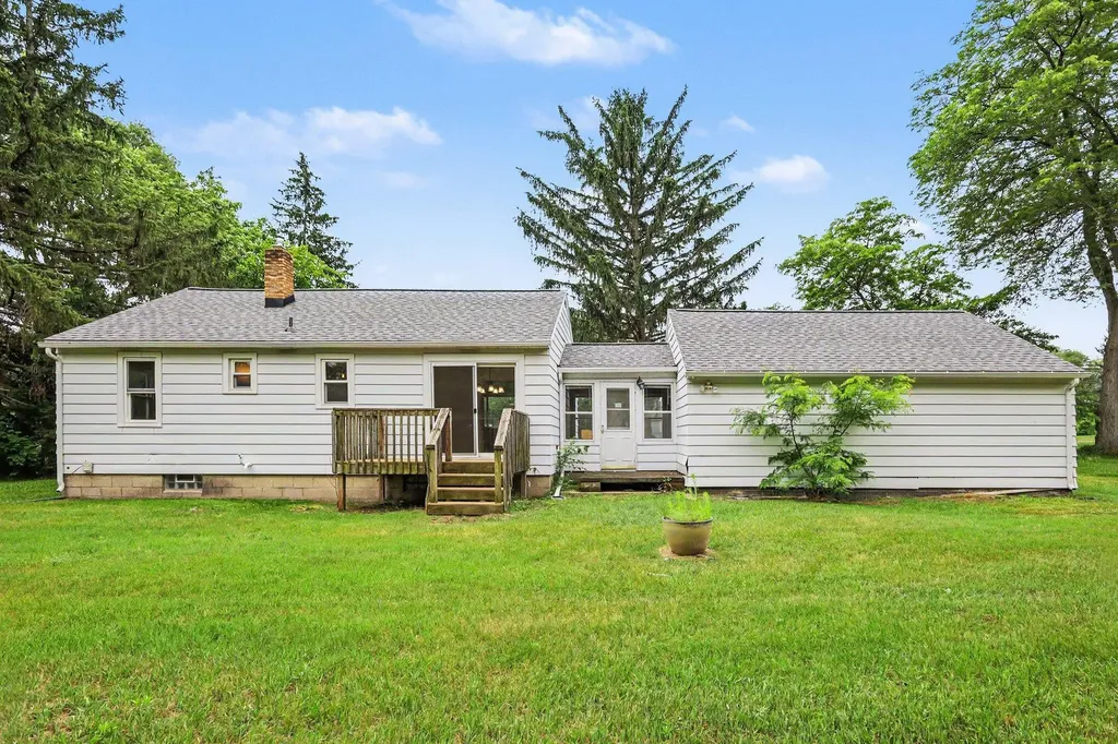 665 4 Mile Road NW Alpine Township MI 49321