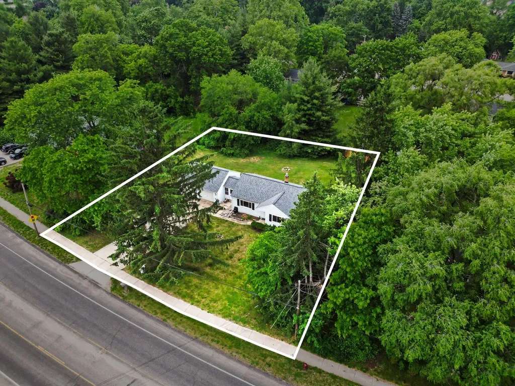 665 4 Mile Road NW Alpine Township MI 49321