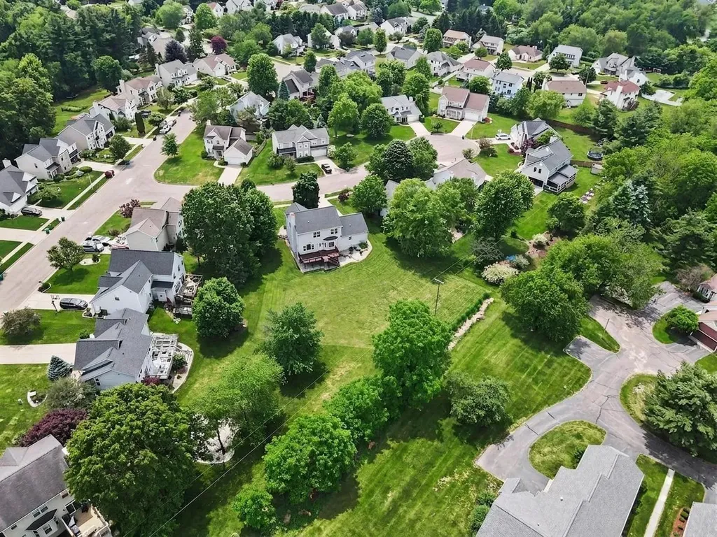 5169 Chasemoor Court Portage City MI 49024