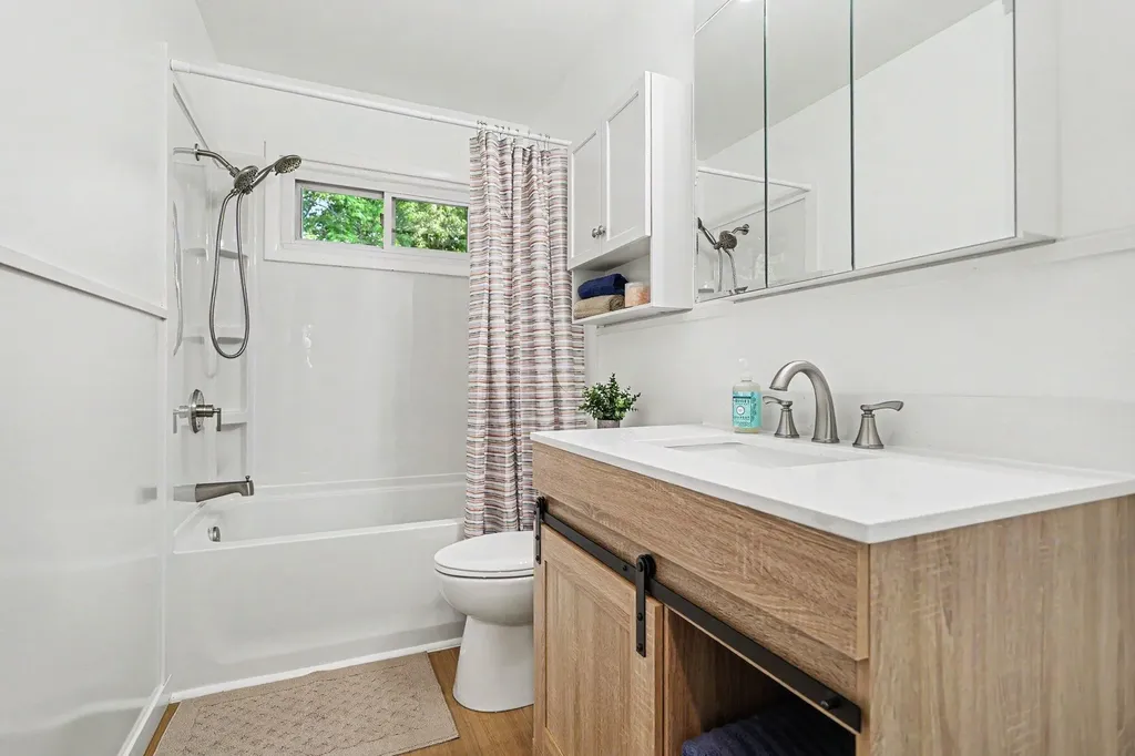 168 Homecrest Road Bedford Charter Township MI 49037