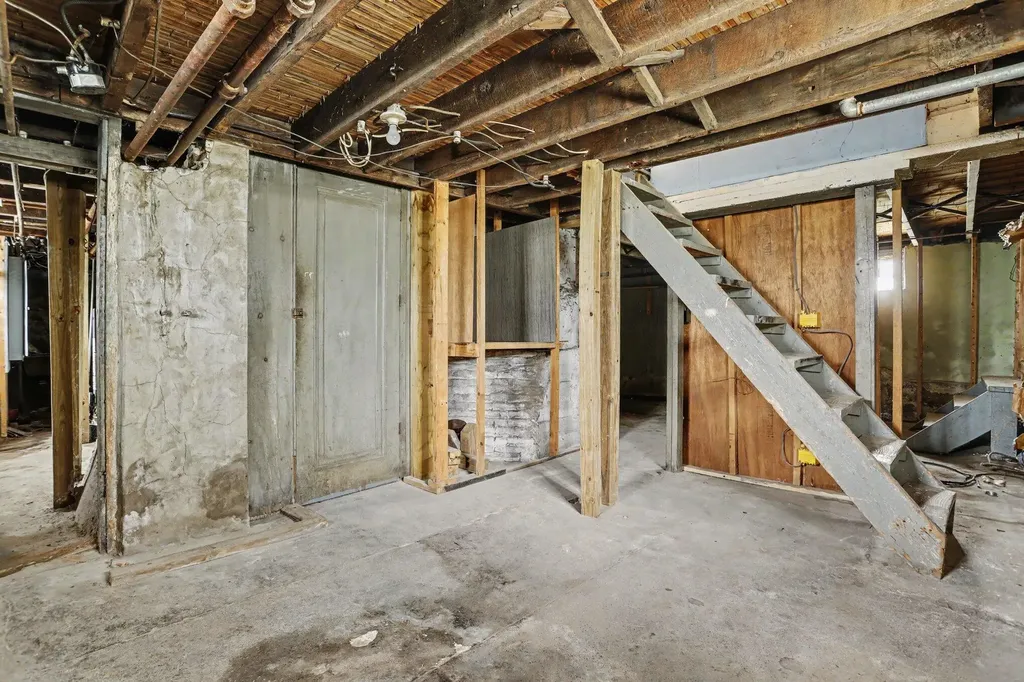 57 Merritt Street Battle Creek City MI 49017