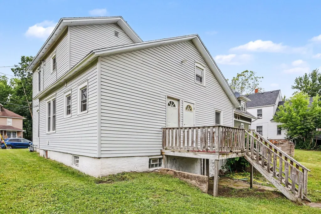 57 Merritt Street Battle Creek City MI 49017