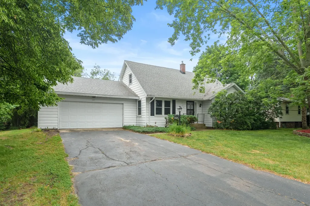 709 Brookside Drive Otsego City MI 49078