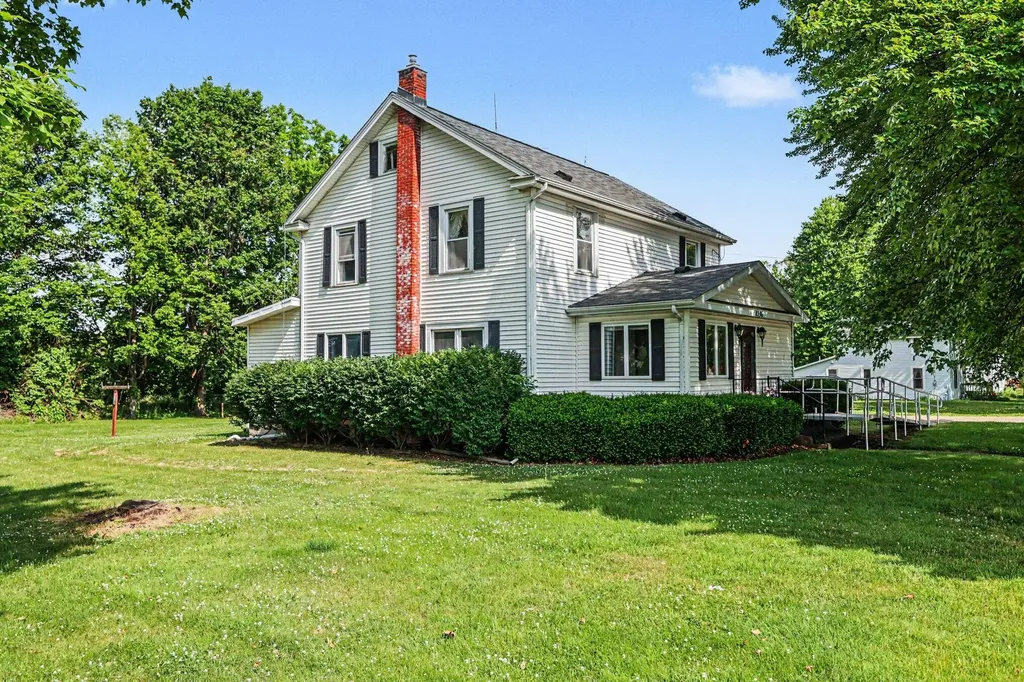 8596 S 36th Street S Pavilion Township MI 49088