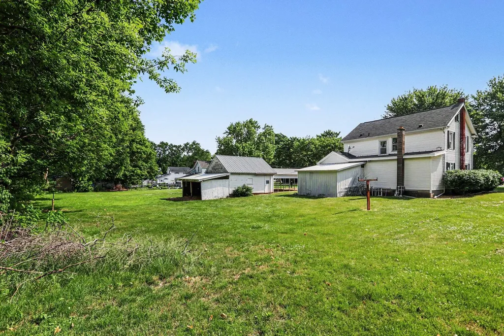 8596 S 36th Street S Pavilion Township MI 49088