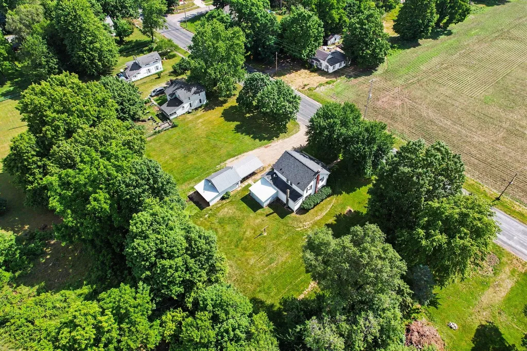 8596 S 36th Street S Pavilion Township MI 49088