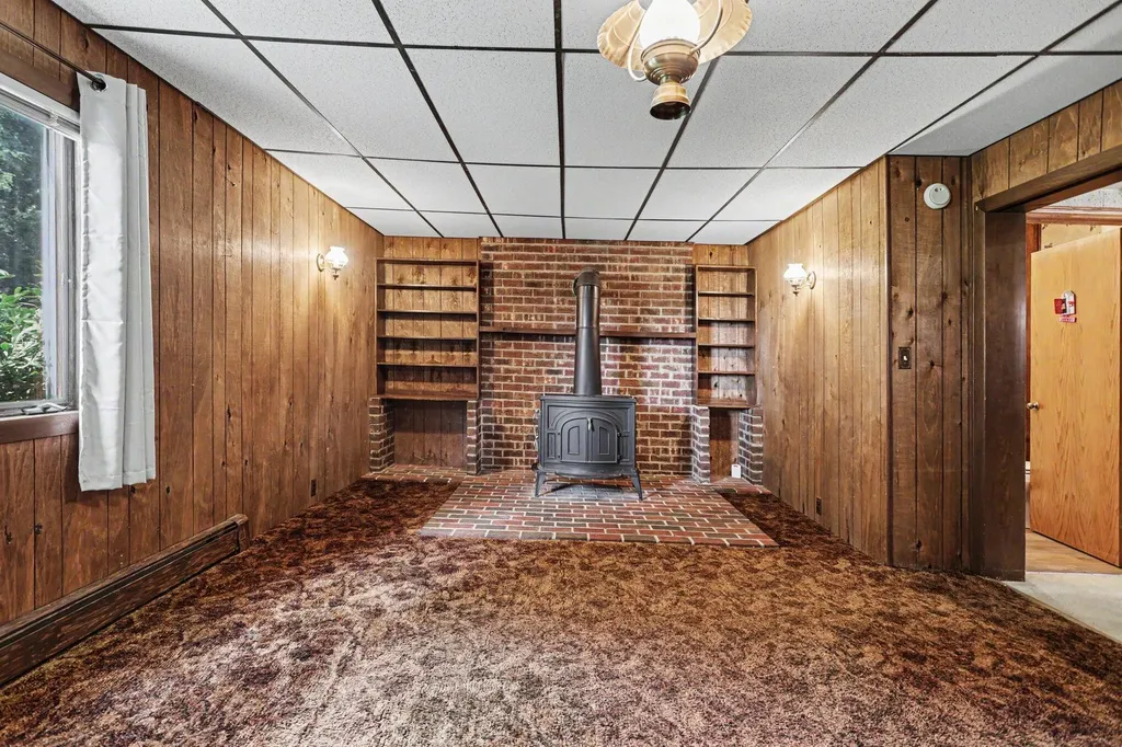 8596 S 36th Street S Pavilion Township MI 49088