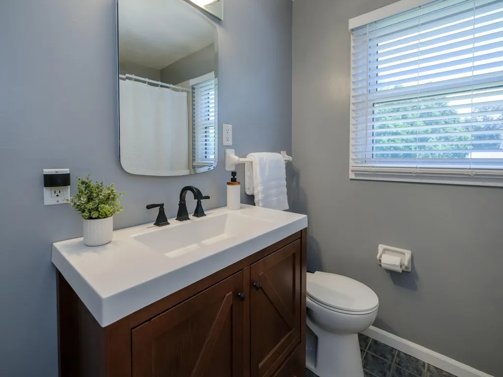 575 Kimberly Street Comstock Charter Township MI 49053