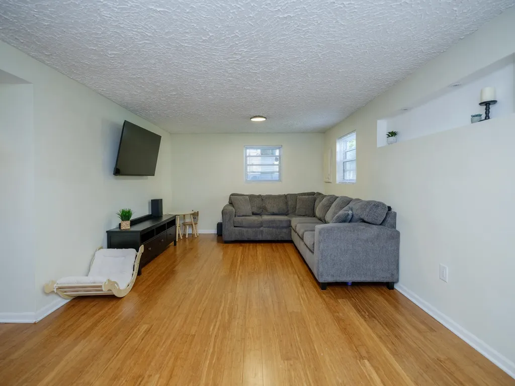 575 Kimberly Street Comstock Charter Township MI 49053