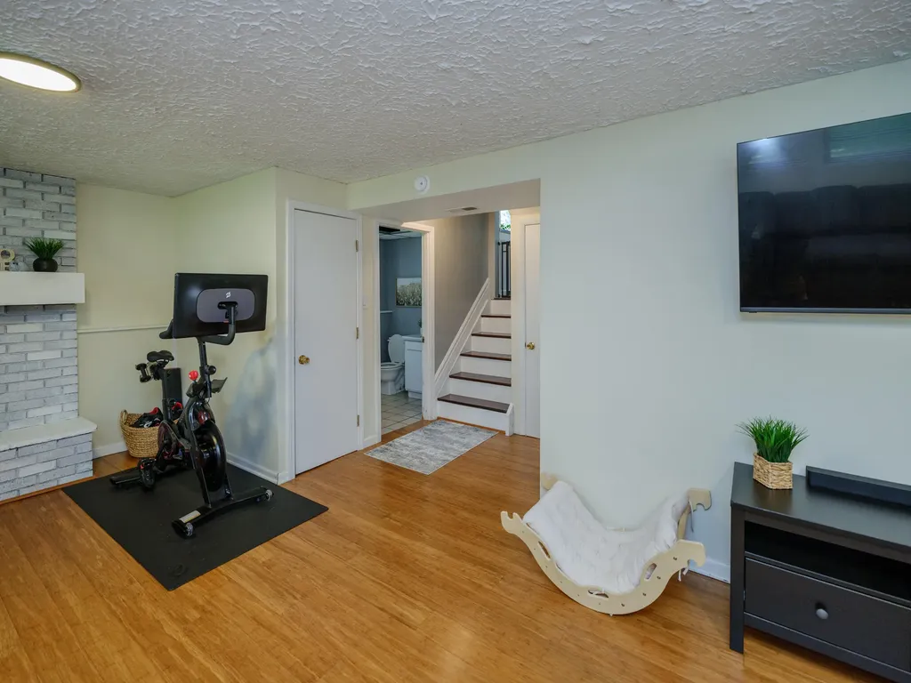 575 Kimberly Street Comstock Charter Township MI 49053