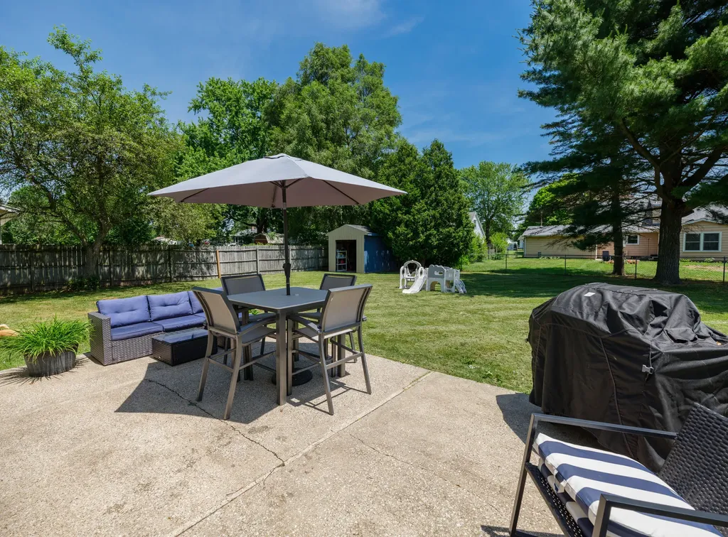 575 Kimberly Street Comstock Charter Township MI 49053
