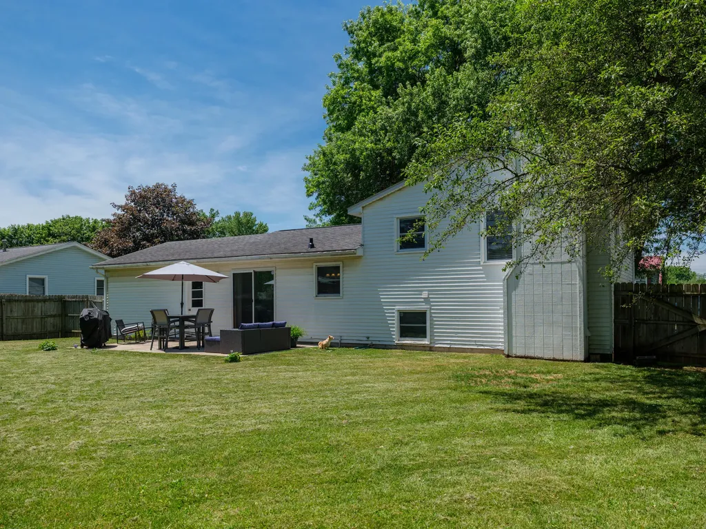 575 Kimberly Street Comstock Charter Township MI 49053