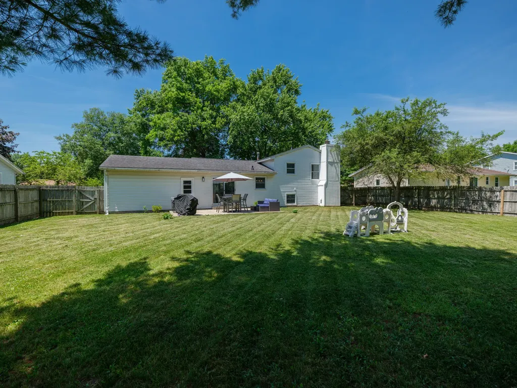 575 Kimberly Street Comstock Charter Township MI 49053