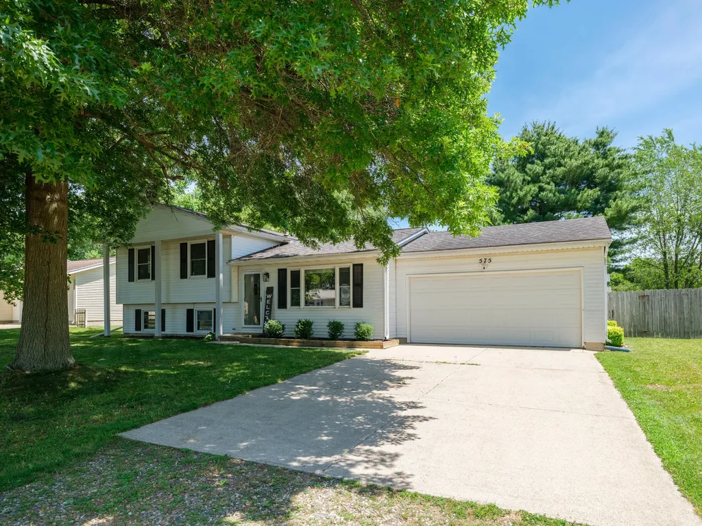 575 Kimberly Street Comstock Charter Township MI 49053