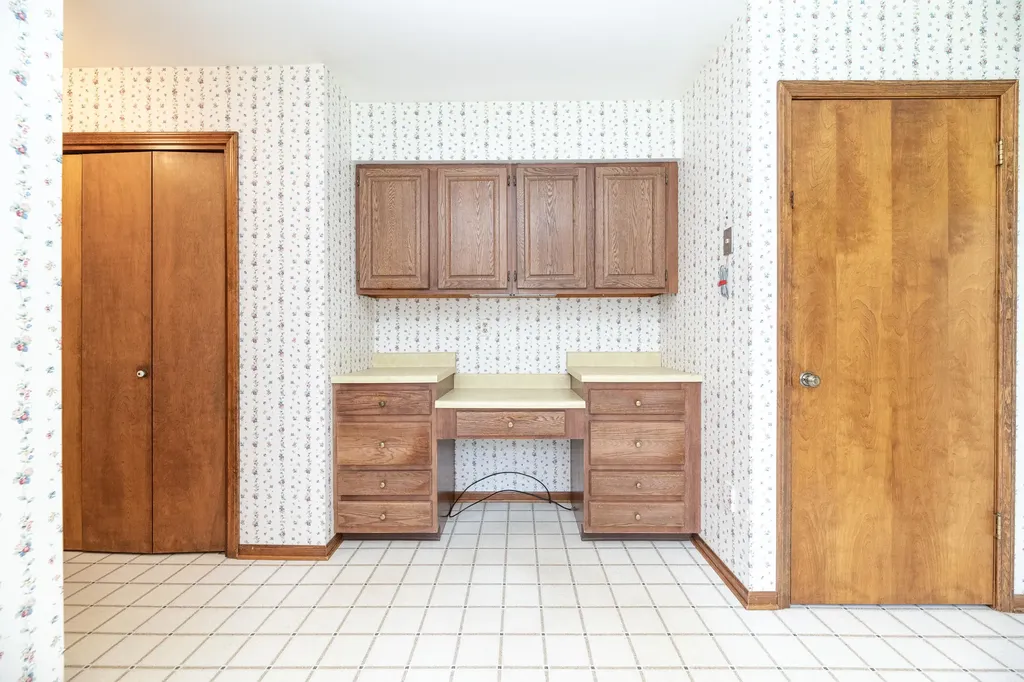 6124 Old Log Trail Oshtemo Charter Township MI 49009