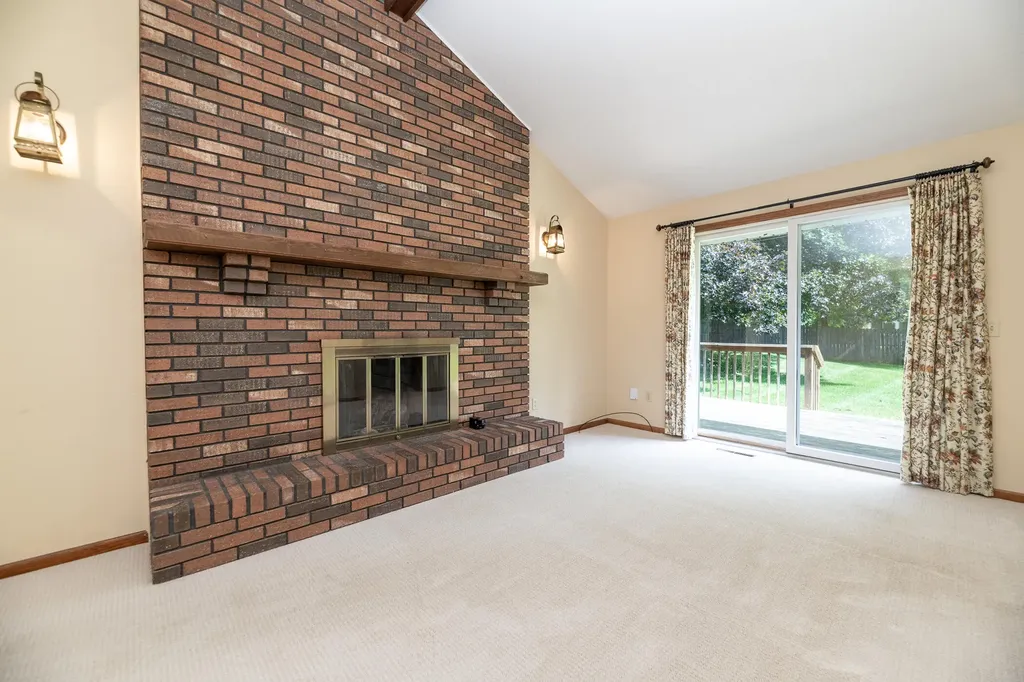 6124 Old Log Trail Oshtemo Charter Township MI 49009