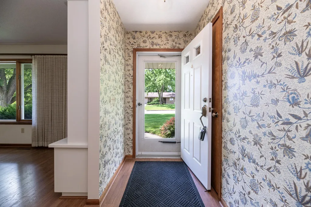 6124 Old Log Trail Oshtemo Charter Township MI 49009