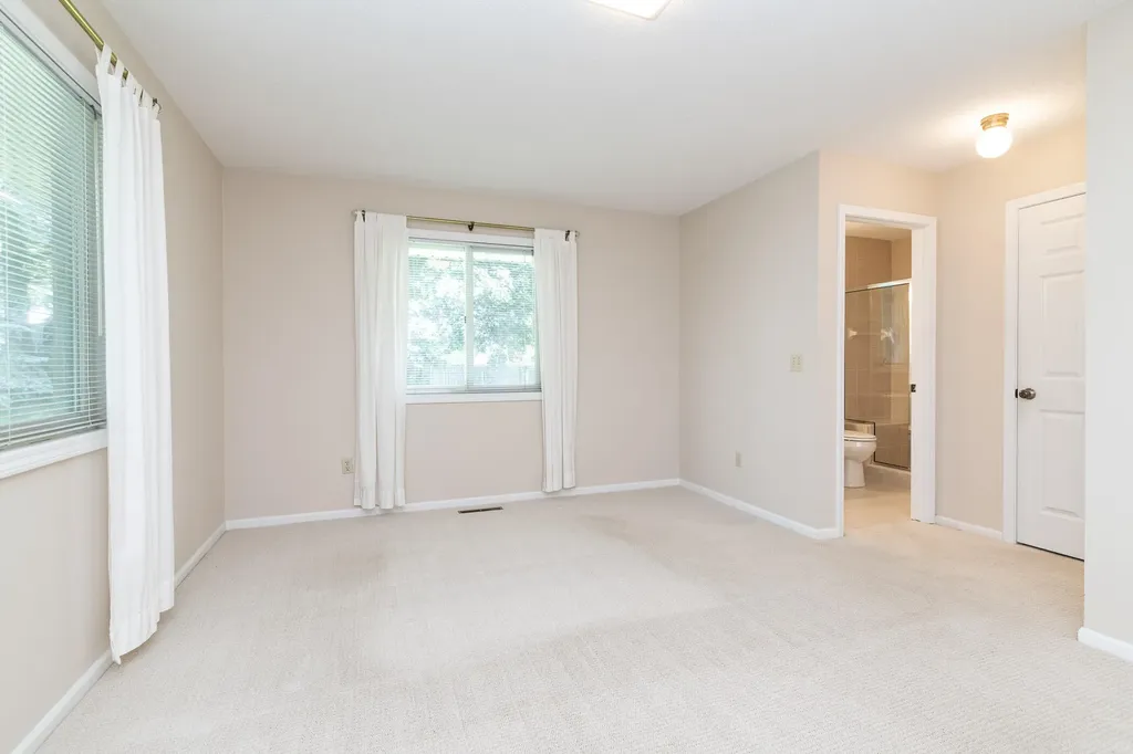 6124 Old Log Trail Oshtemo Charter Township MI 49009