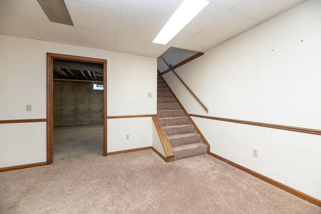 6124 Old Log Trail Oshtemo Charter Township MI 49009