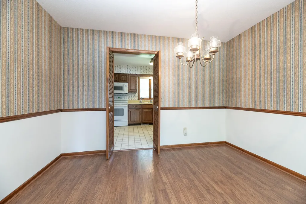 6124 Old Log Trail Oshtemo Charter Township MI 49009