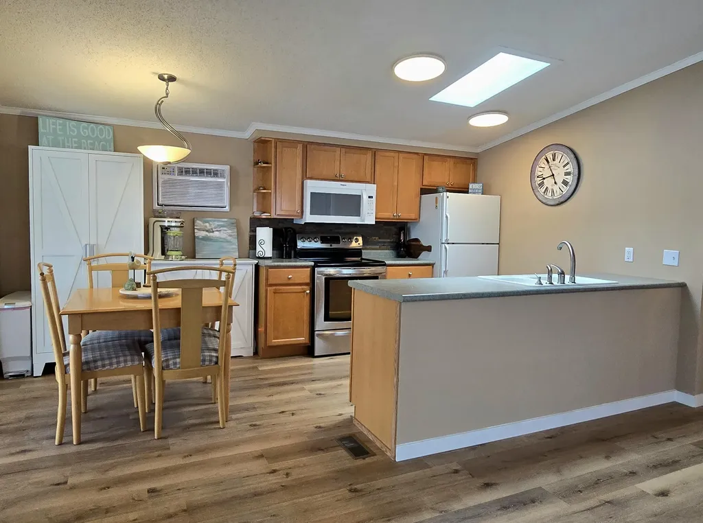 3726 Peterson Drive Cheshire Township MI 49055