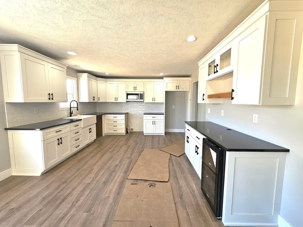 51489 Willis Street Antwerp Township MI 49079