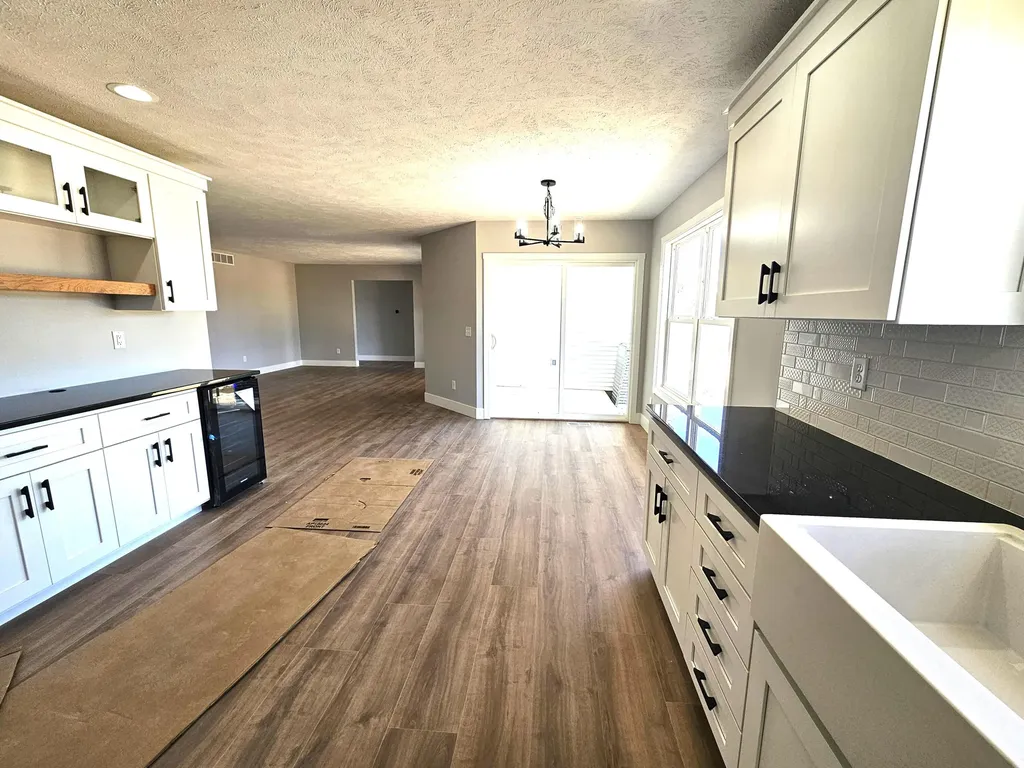 51489 Willis Street Antwerp Township MI 49079
