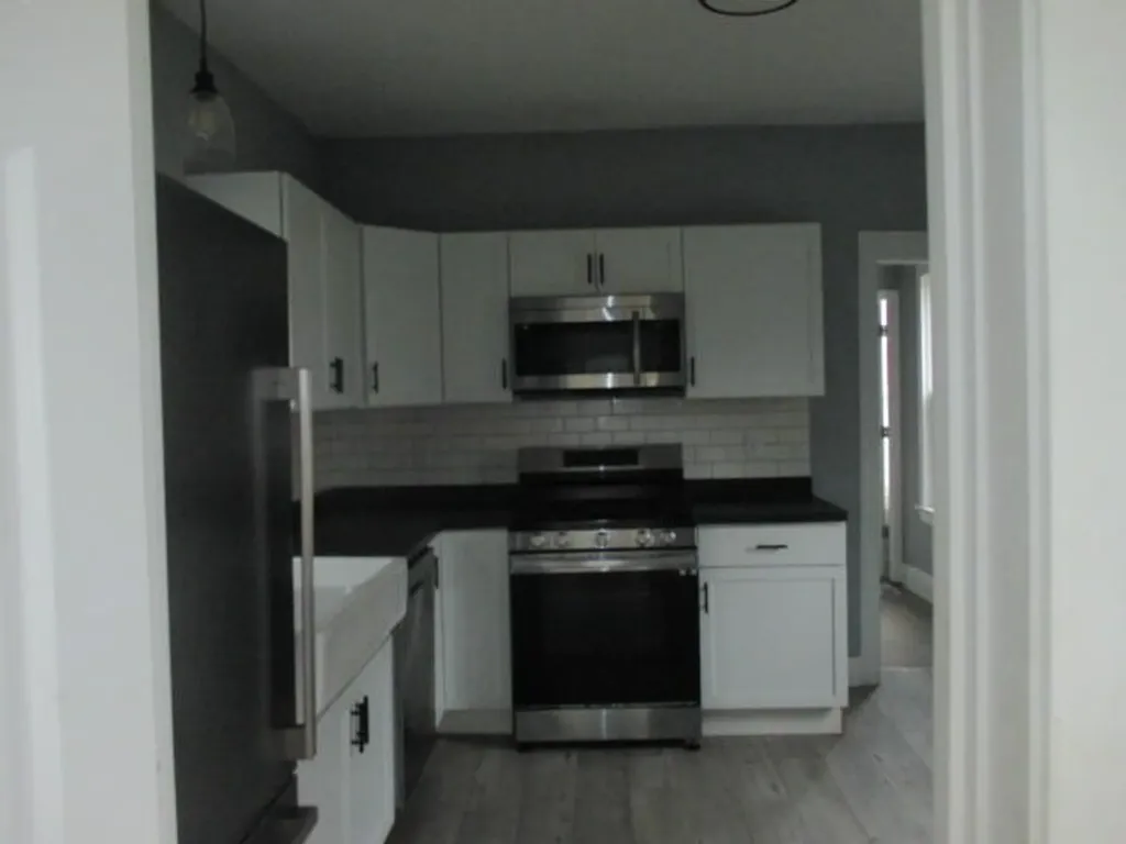120 Hillsborough Street Hartford City MI 49057
