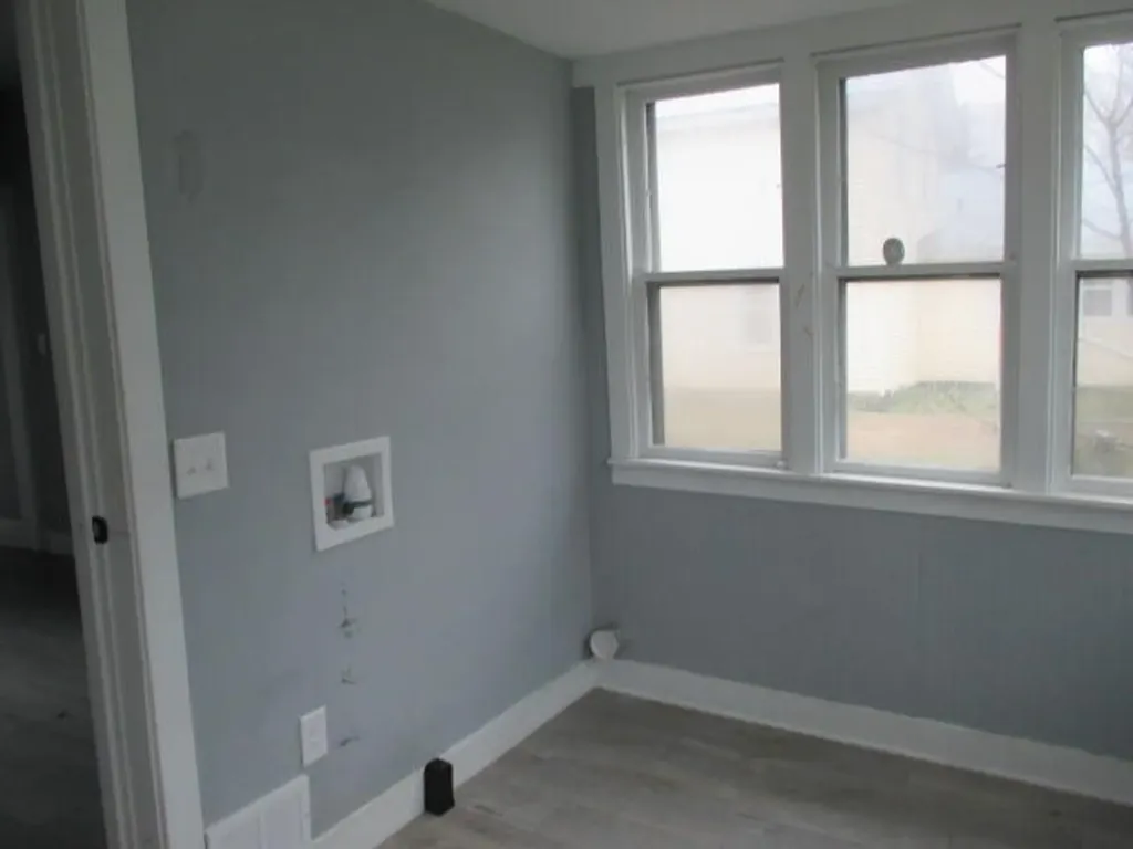 120 Hillsborough Street Hartford City MI 49057