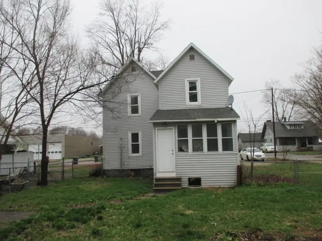 120 Hillsborough Street Hartford City MI 49057