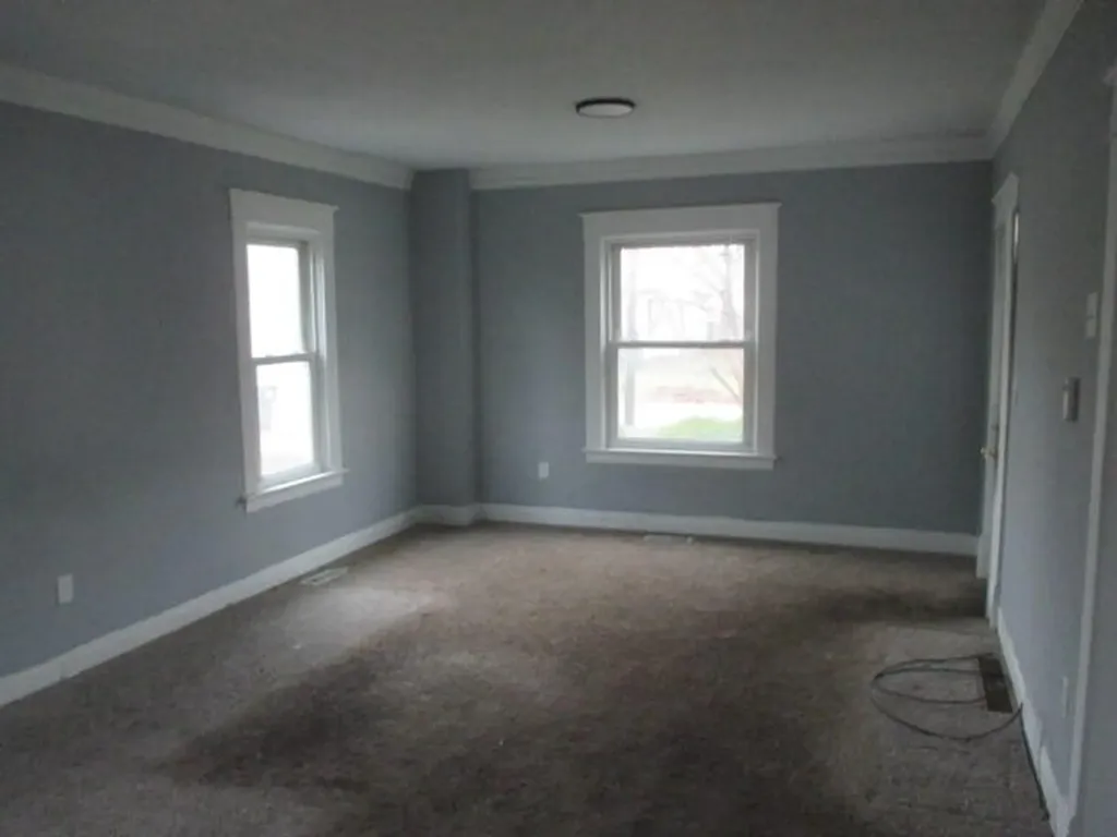 120 Hillsborough Street Hartford City MI 49057