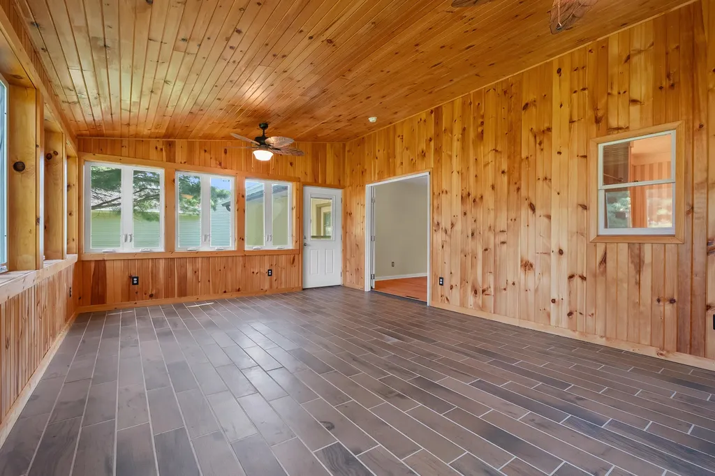 8218 N 37th Street Ross Township MI 49083