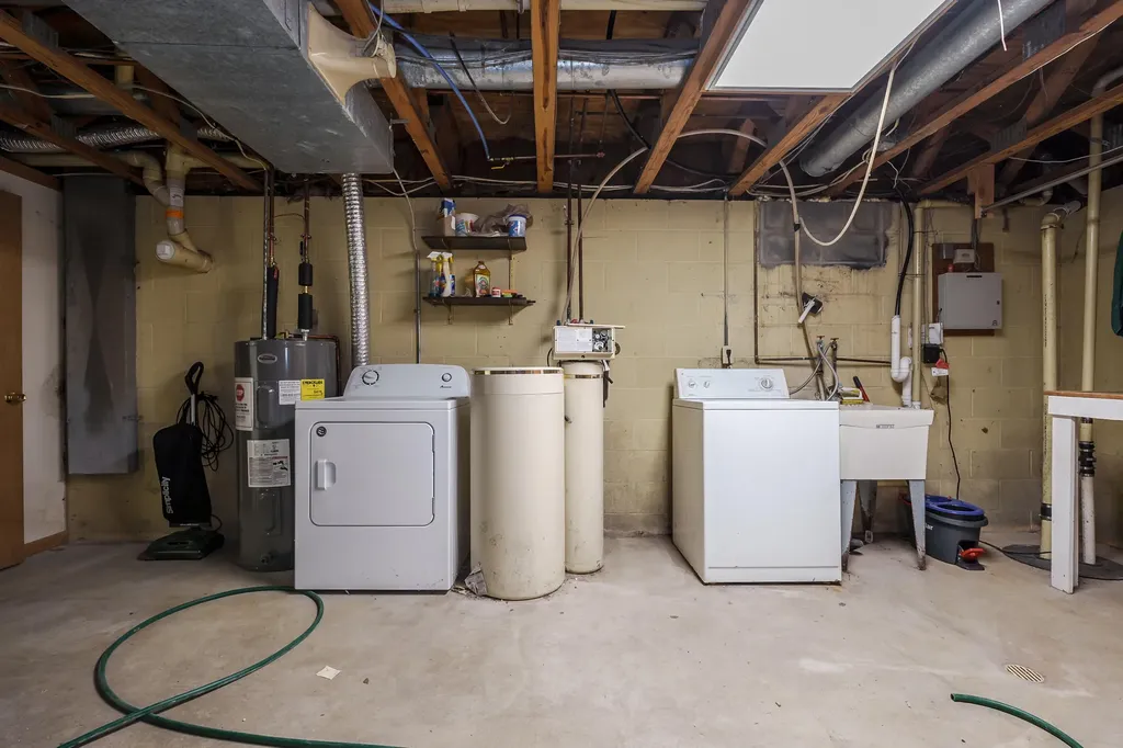 8218 N 37th Street Ross Township MI 49083