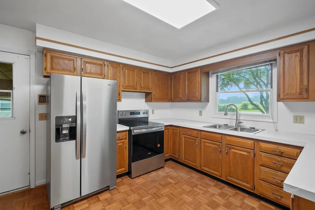 8218 N 37th Street Ross Township MI 49083