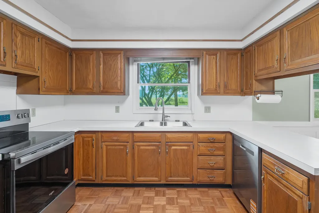 8218 N 37th Street Ross Township MI 49083