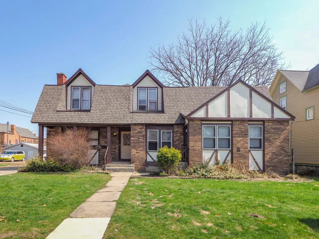 521 Pearl Street Kalamazoo City MI 49007