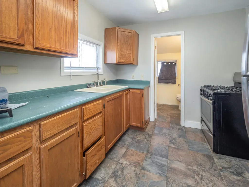 521 Pearl Street Kalamazoo City MI 49007