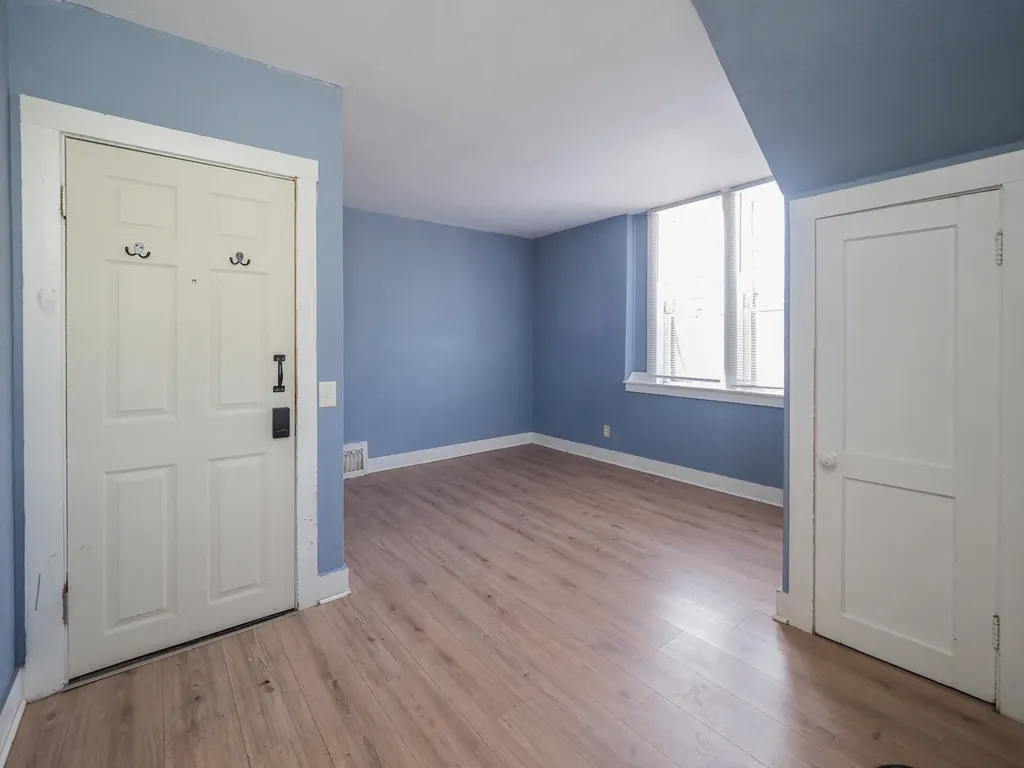 521 Pearl Street Kalamazoo City MI 49007