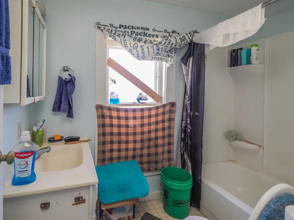 521 Pearl Street Kalamazoo City MI 49007