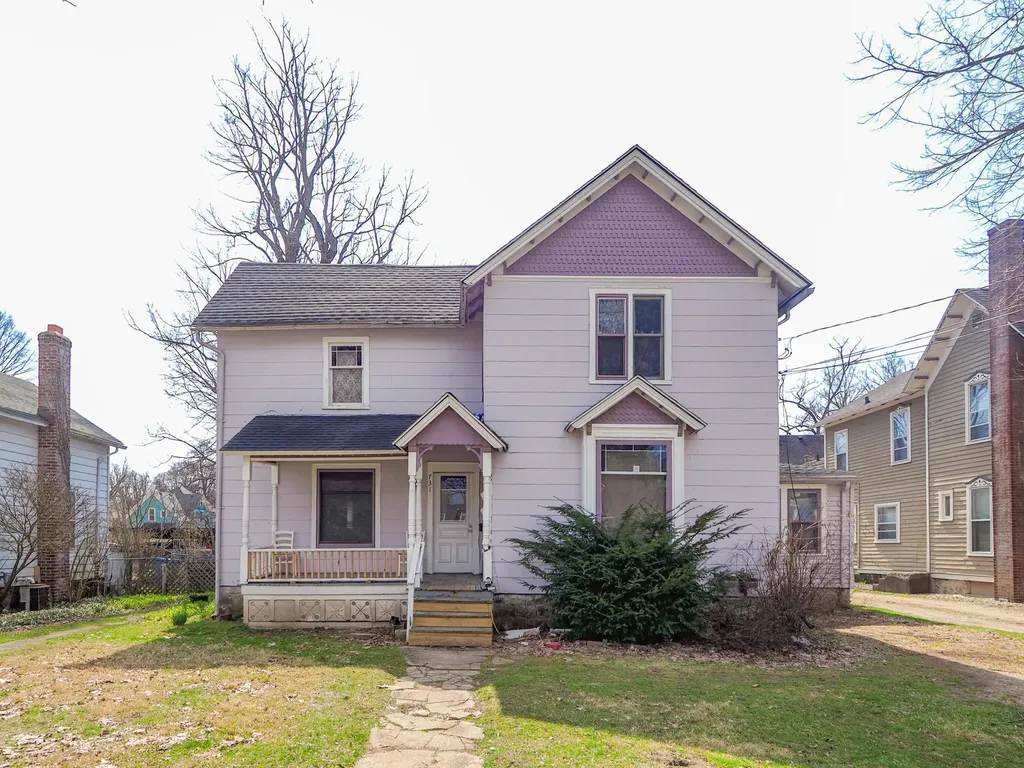 731 Village Street Kalamazoo City MI 49008