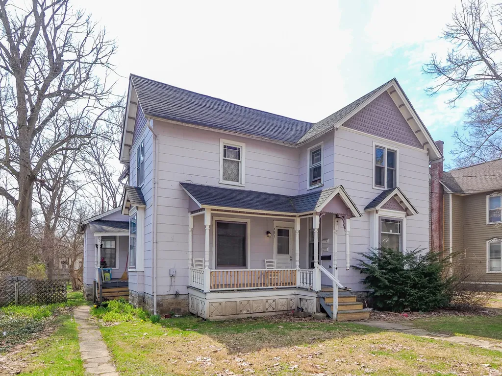 731 Village Street Kalamazoo City MI 49008