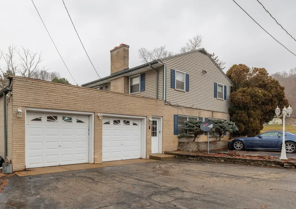 8397 N Riverview Drive Cooper Charter Township MI 49004